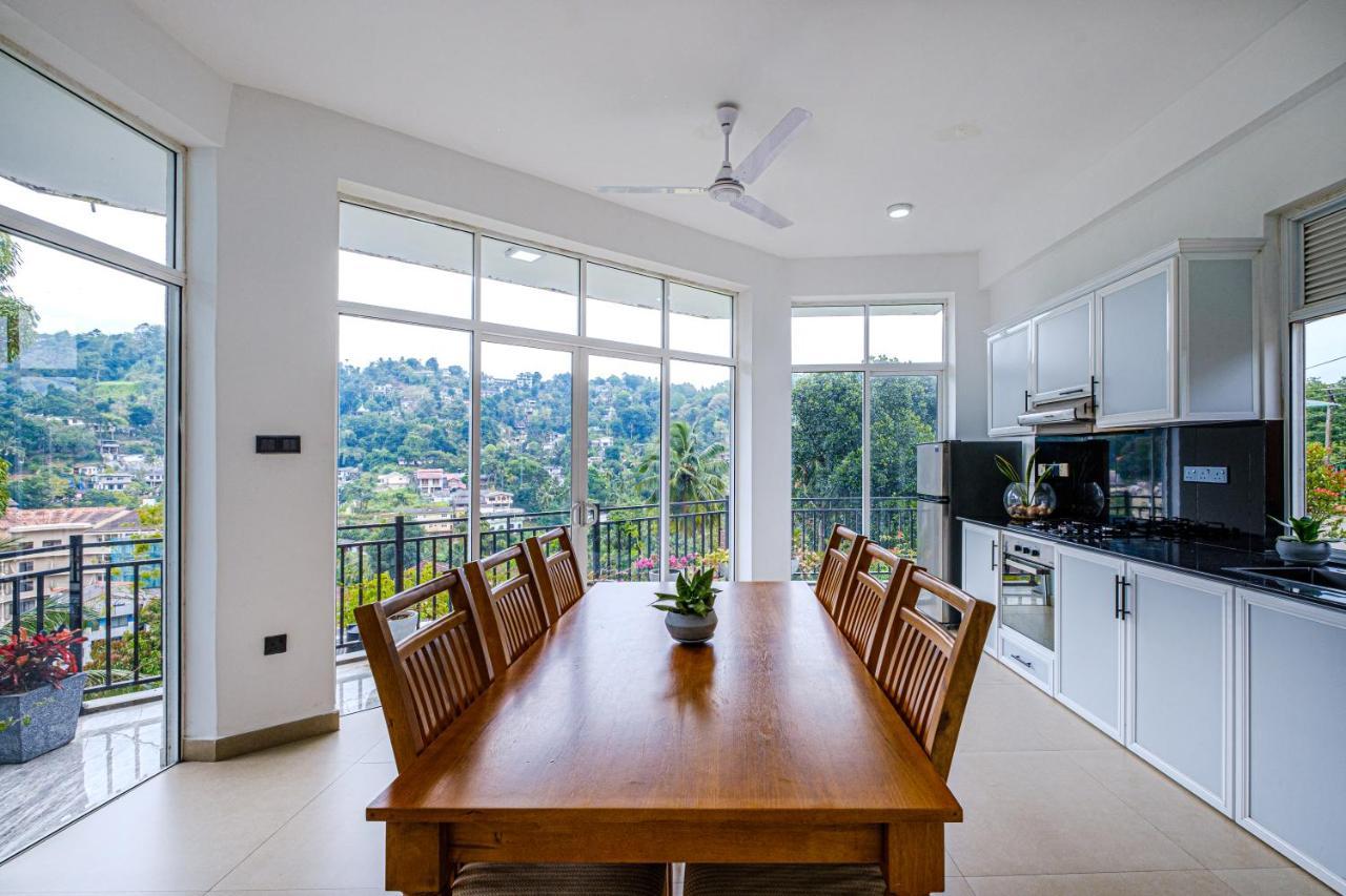Queens Mount Ridge Kandy Exterior photo